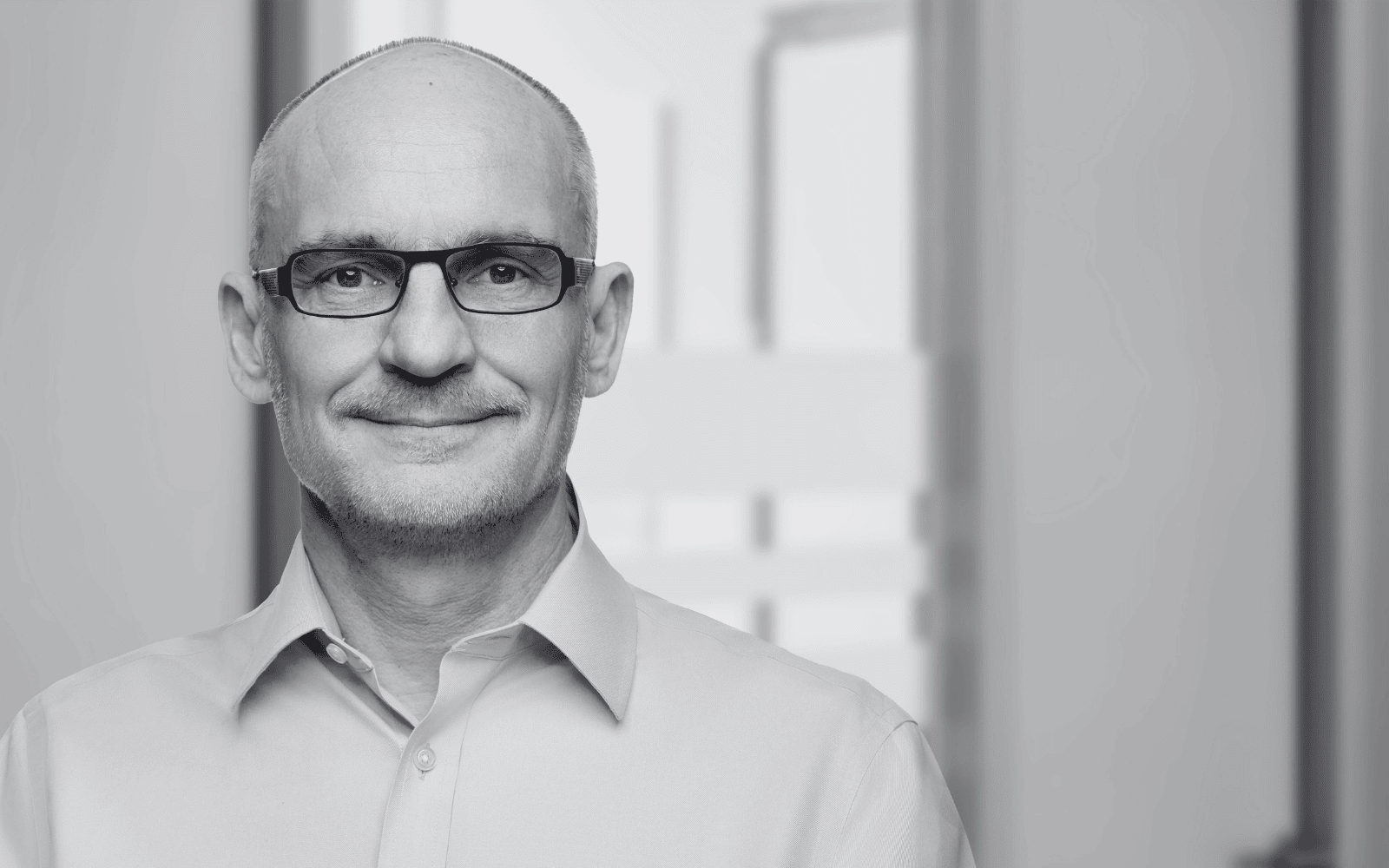 Website-Image-Caption-1